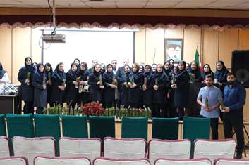 تجلیل از مقام والای پرستار و کاردرمانگر در مرکز آموزشی درمانی روانپزشکی ایران